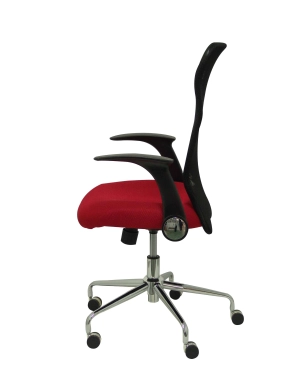 Silla oficina con respaldo redecilla con brazos